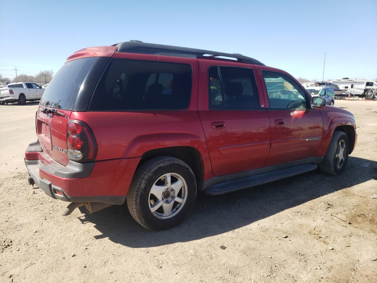 Photo 2 VIN: 1GNET16S346216463 - CHEVROLET TRAILBLAZER 