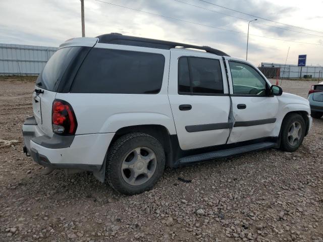 Photo 2 VIN: 1GNET16S356145945 - CHEVROLET TRAILBLAZE 