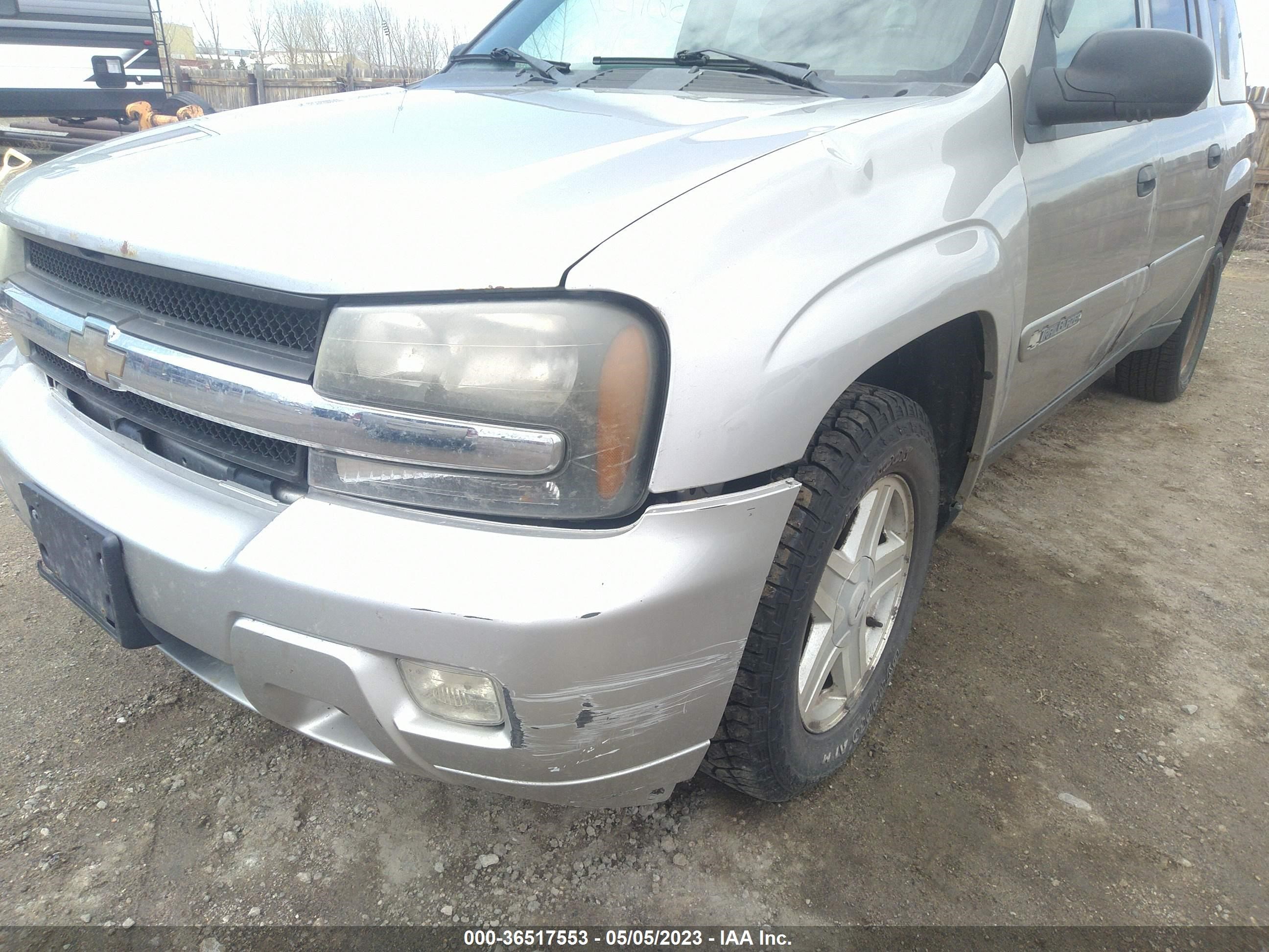 Photo 5 VIN: 1GNET16S536110319 - CHEVROLET TRAILBLAZER 