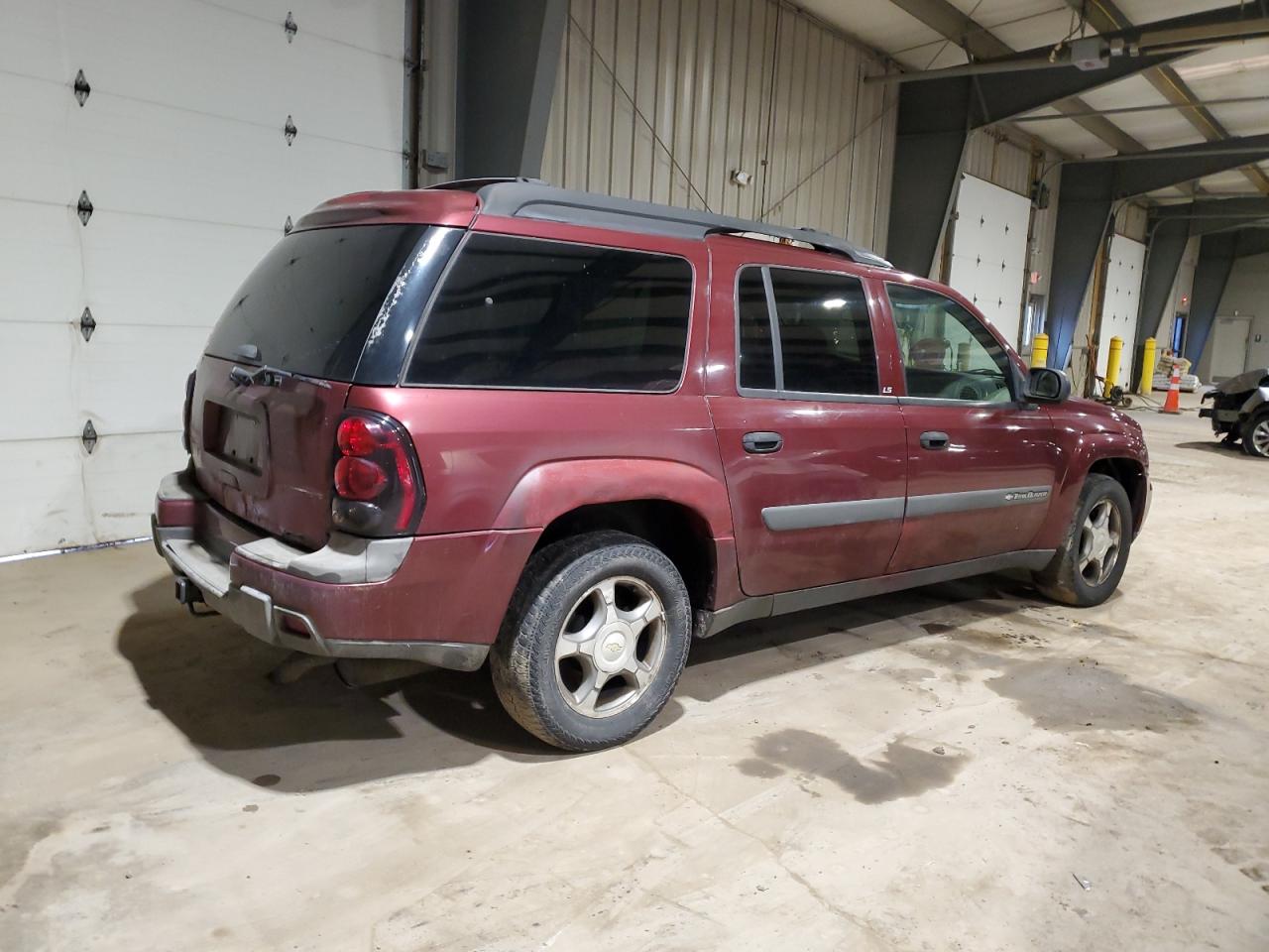 Photo 2 VIN: 1GNET16S746230821 - CHEVROLET TRAILBLAZER 