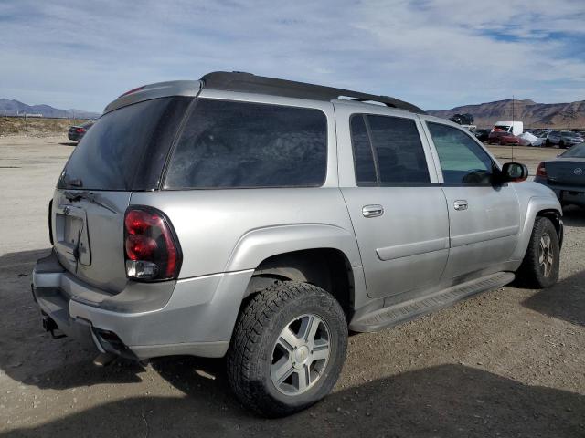 Photo 2 VIN: 1GNET16SX56165755 - CHEVROLET TRAILBLZR 