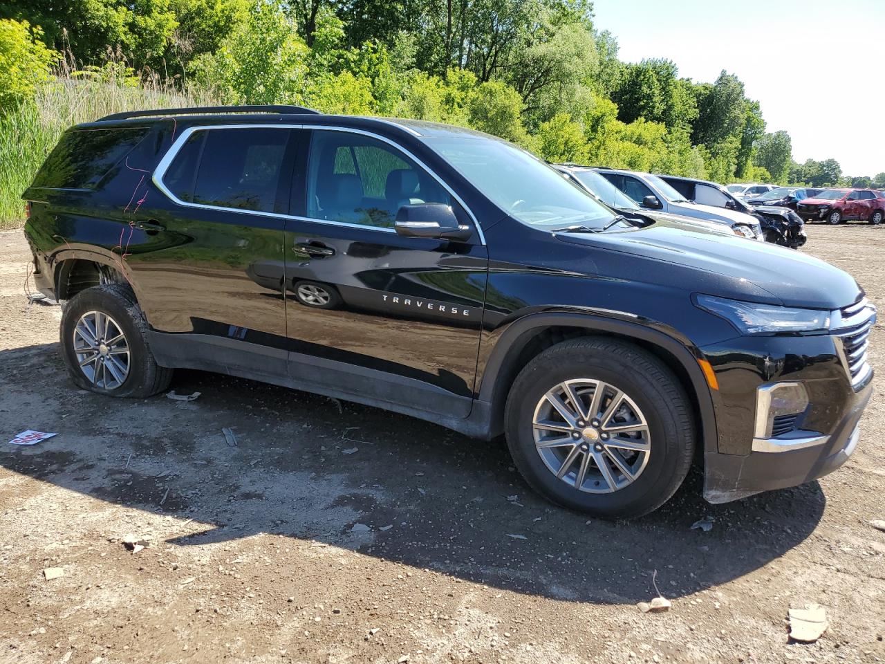 Photo 3 VIN: 1GNETWKW7RJ130437 - CHEVROLET TRAVERSE 