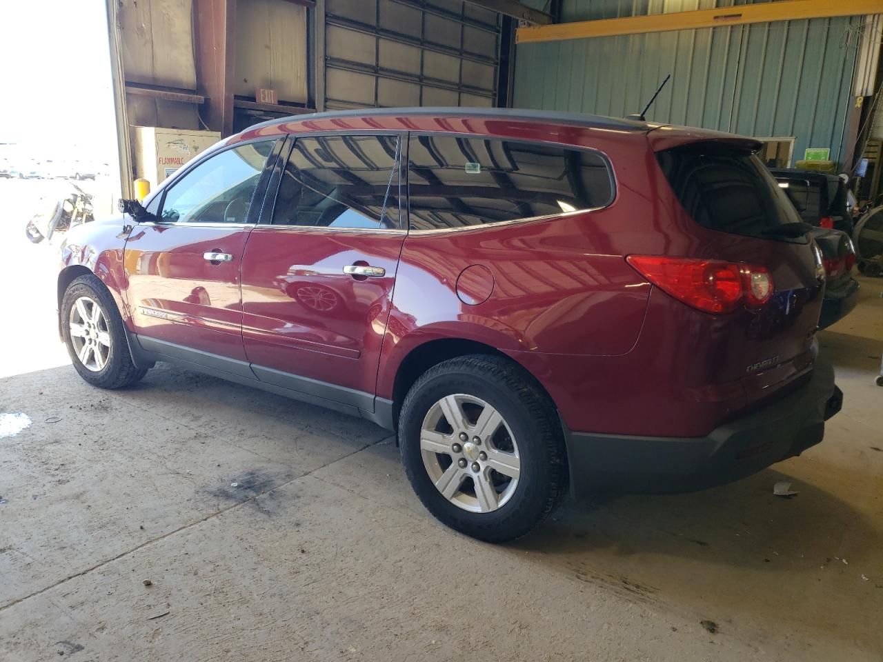 Photo 1 VIN: 1GNEV23D39S152056 - CHEVROLET TRAVERSE 