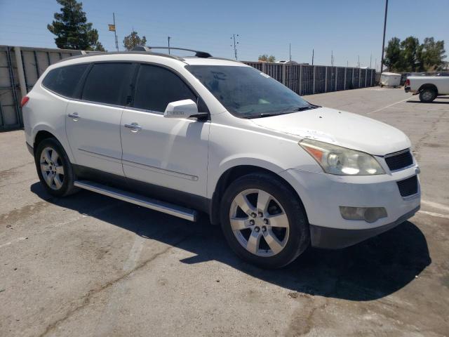 Photo 3 VIN: 1GNEV33D19S112578 - CHEVROLET TRAVERSE 