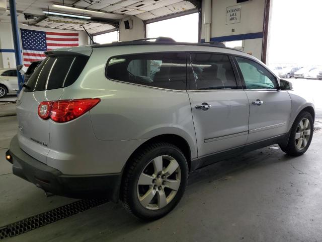 Photo 2 VIN: 1GNEV33D79S110737 - CHEVROLET TRAVERSE L 