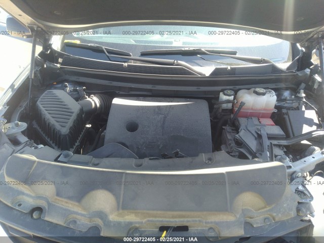 Photo 9 VIN: 1GNEVFKW3KJ102926 - CHEVROLET TRAVERSE 