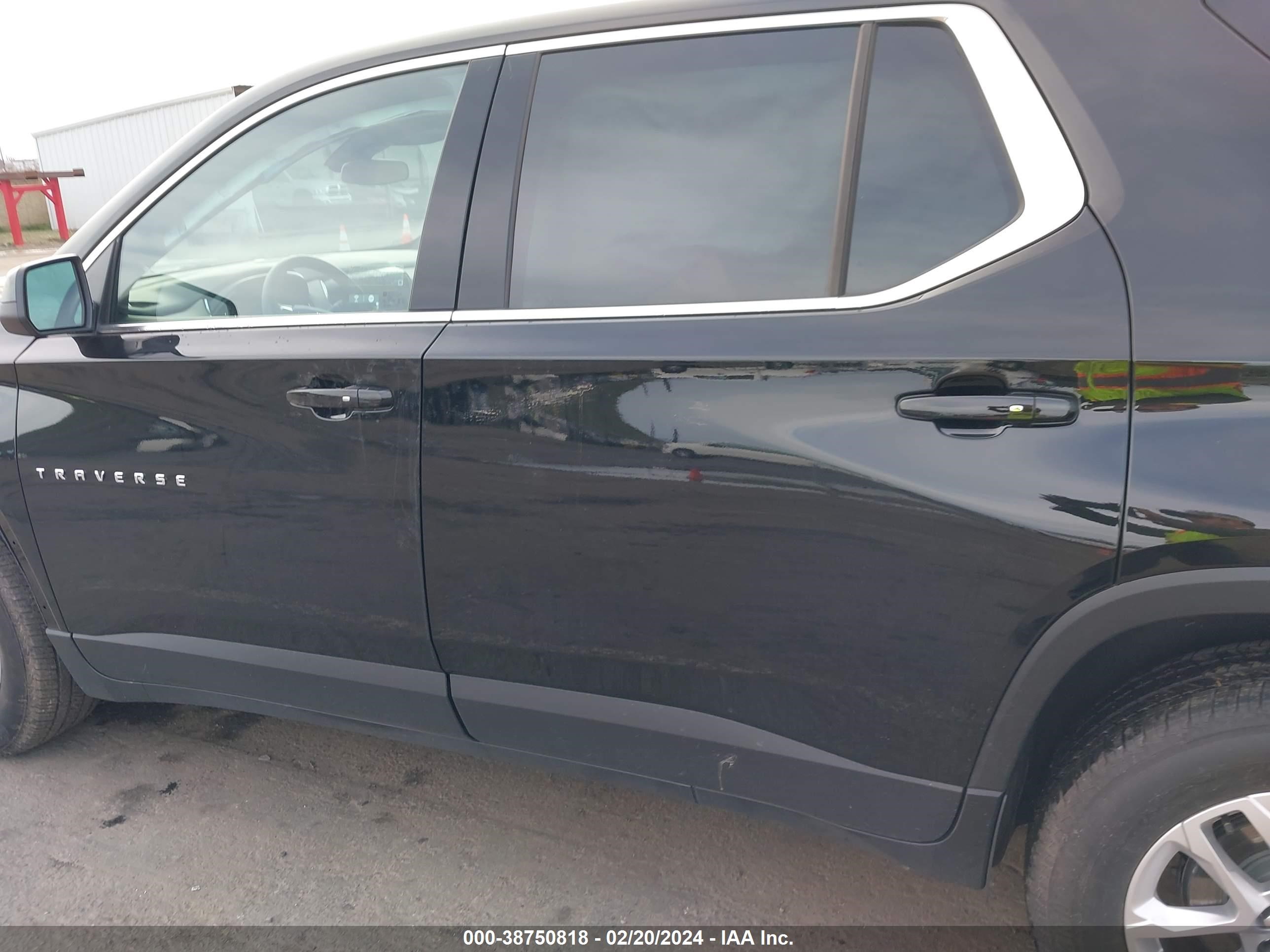 Photo 13 VIN: 1GNEVFKW5PJ240510 - CHEVROLET TRAVERSE 