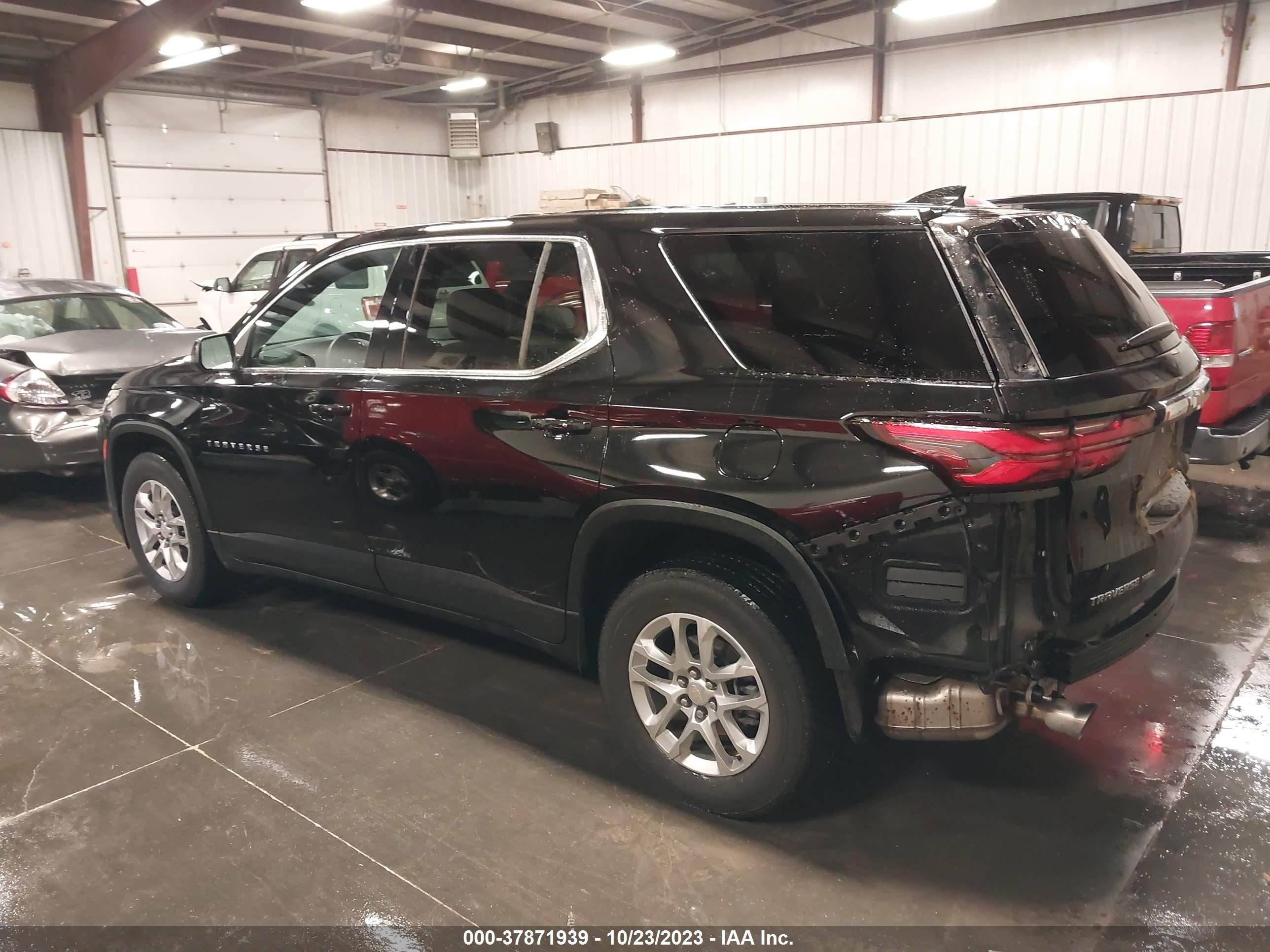 Photo 2 VIN: 1GNEVFKW6NJ117960 - CHEVROLET TRAVERSE 