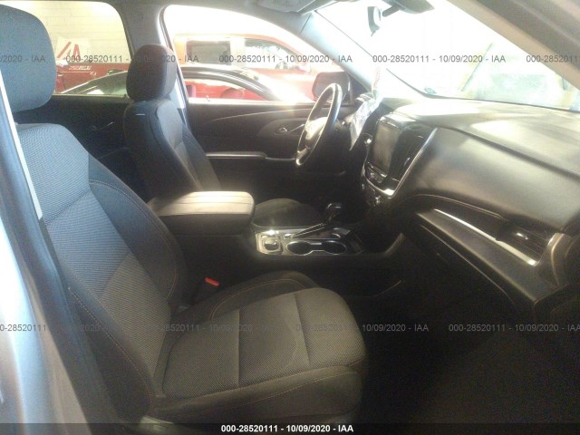 Photo 4 VIN: 1GNEVGKW0KJ223807 - CHEVROLET TRAVERSE 