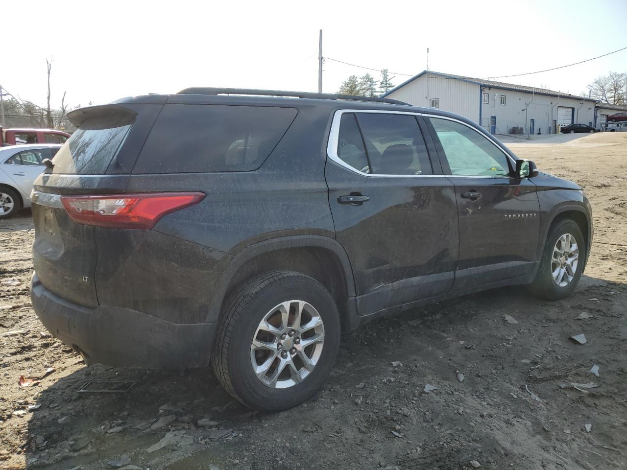 Photo 2 VIN: 1GNEVGKW0KJ224908 - CHEVROLET TRAVERSE 