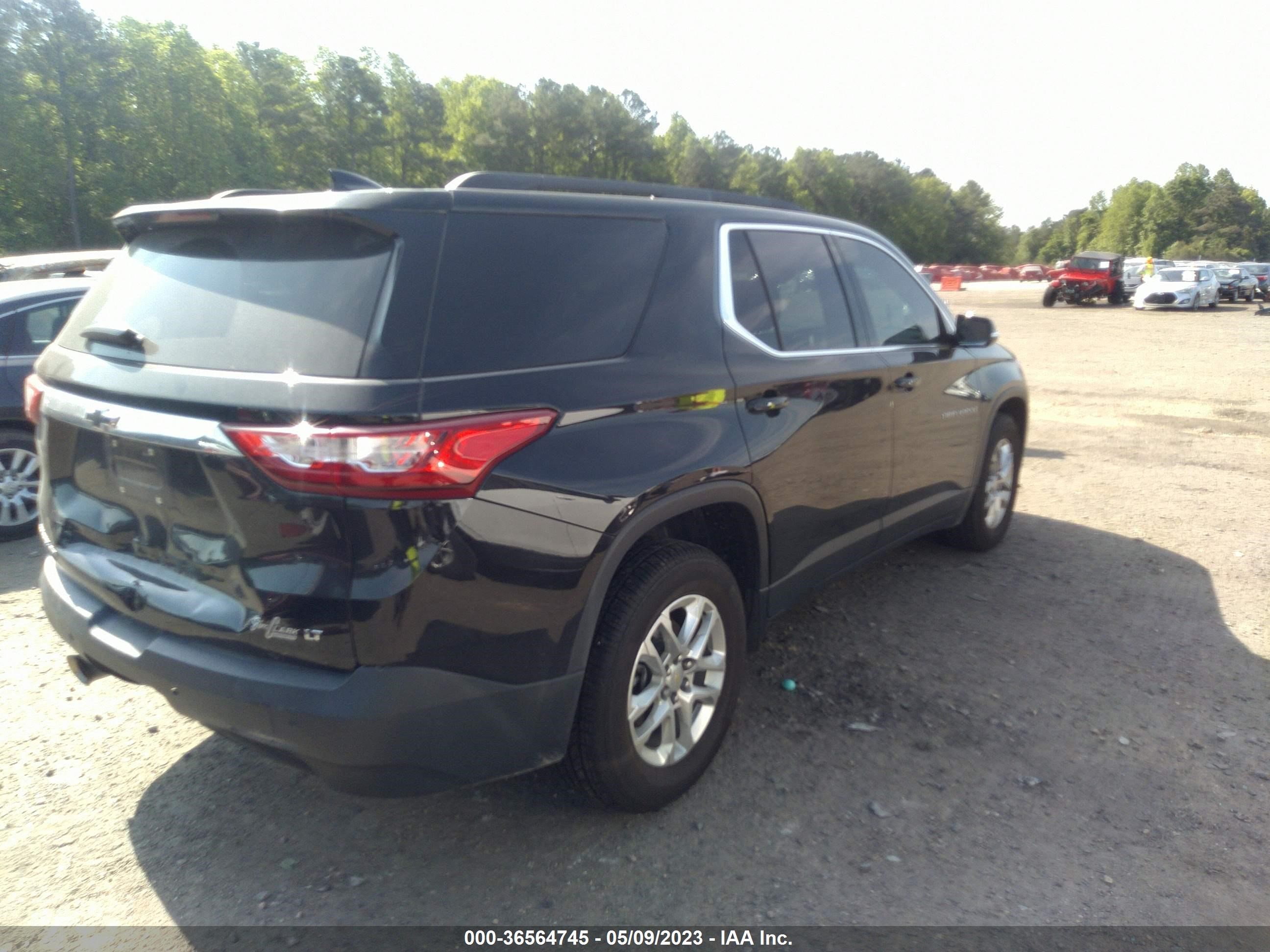 Photo 3 VIN: 1GNEVGKW0LJ296323 - CHEVROLET TRAVERSE 