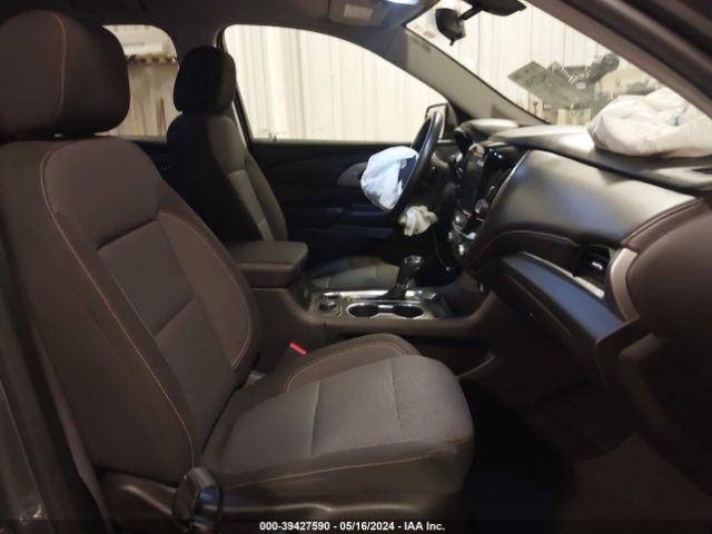 Photo 4 VIN: 1GNEVGKW1JJ105313 - CHEVROLET TRAVERSE 