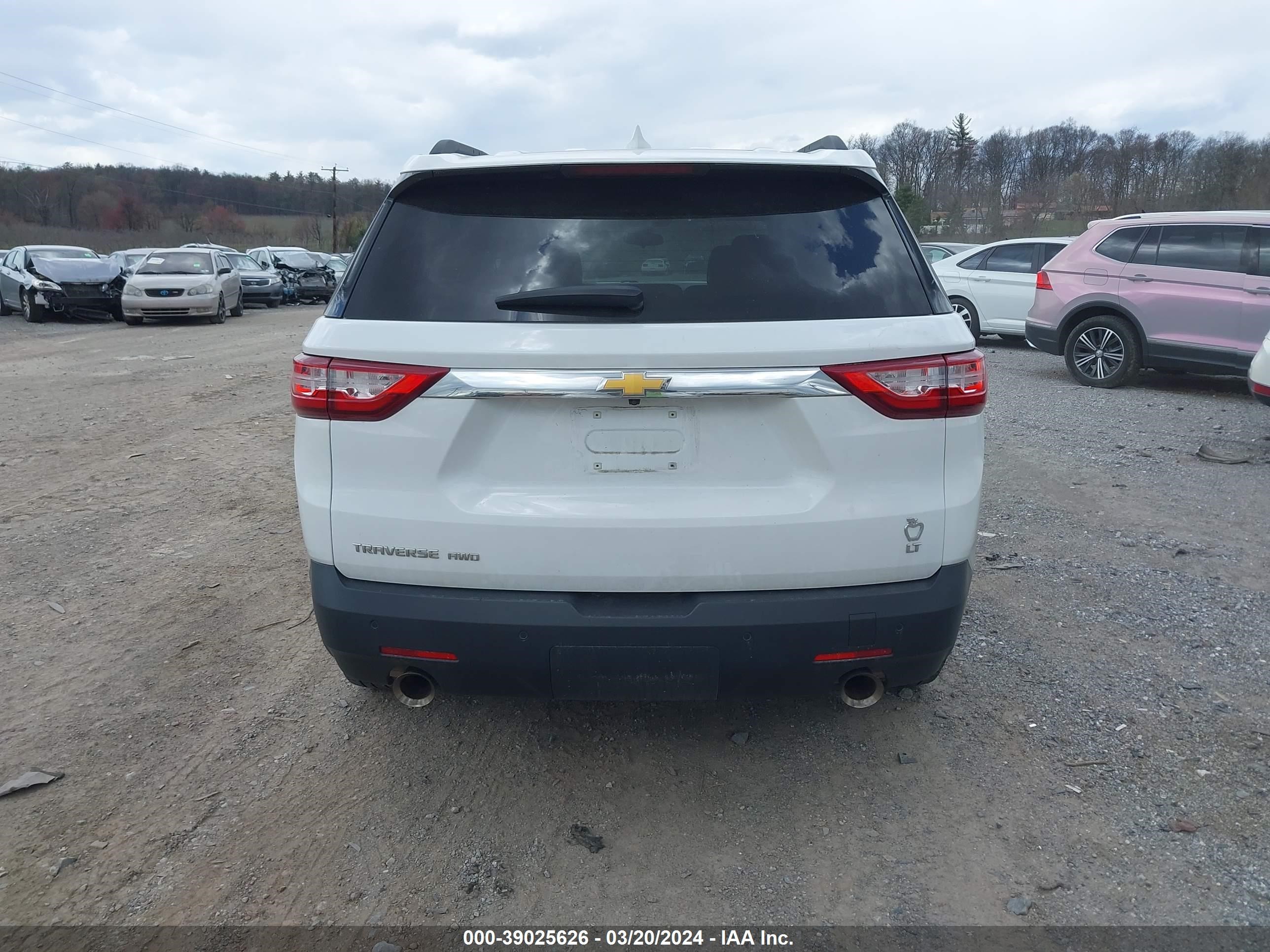 Photo 15 VIN: 1GNEVGKW1KJ248182 - CHEVROLET TRAVERSE 