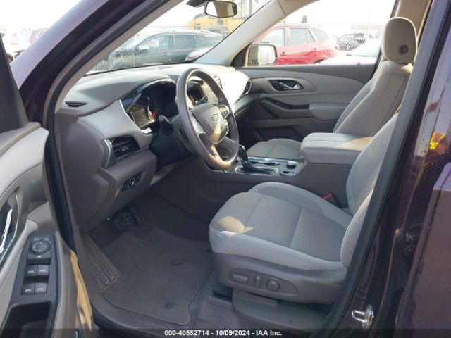 Photo 4 VIN: 1GNEVGKW2KJ130609 - CHEVROLET TRAVERSE 