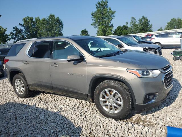 Photo 3 VIN: 1GNEVGKW4JJ123952 - CHEVROLET TRAVERSE 