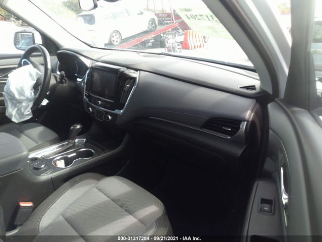 Photo 4 VIN: 1GNEVGKW4JJ228572 - CHEVROLET TRAVERSE 