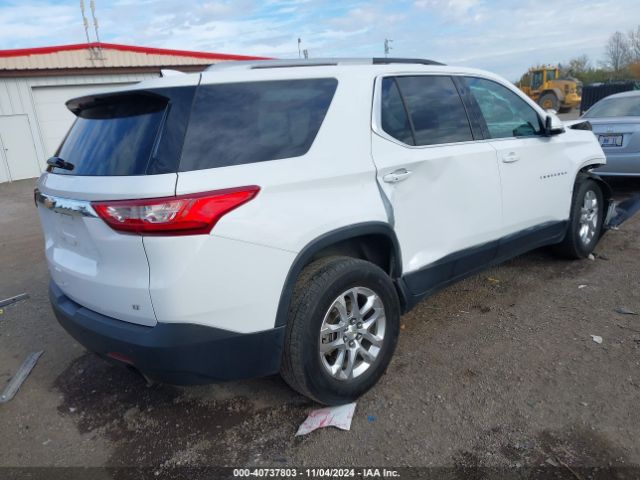 Photo 3 VIN: 1GNEVGKW4JJ270501 - CHEVROLET TRAVERSE 