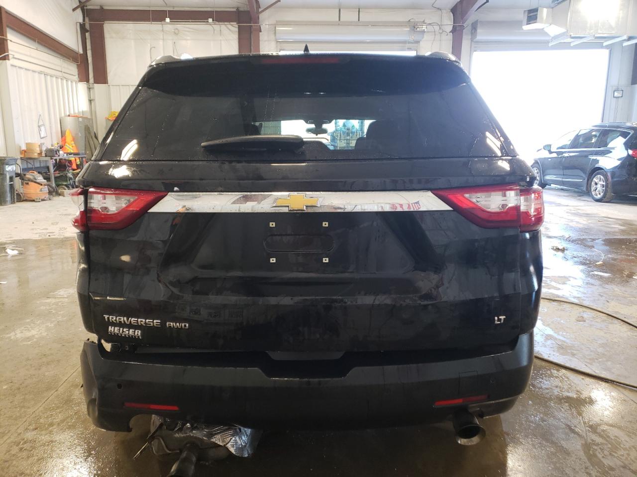 Photo 5 VIN: 1GNEVGKW5JJ146804 - CHEVROLET TRAVERSE 