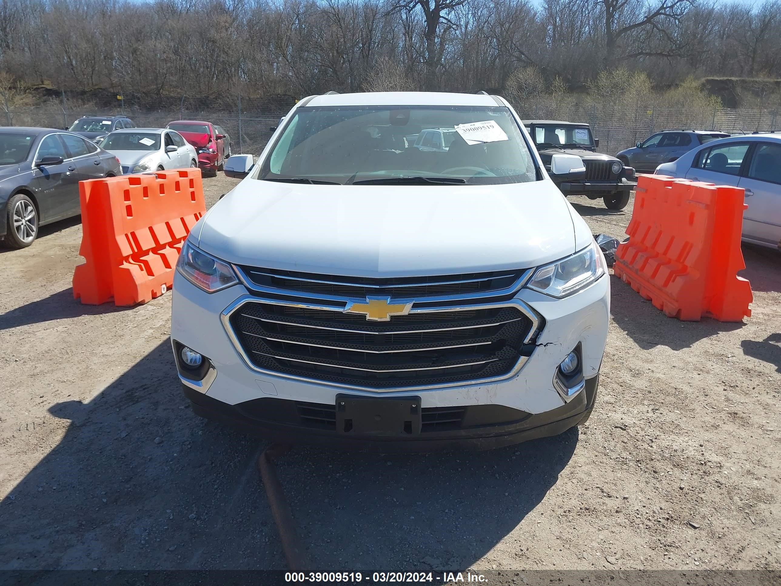 Photo 11 VIN: 1GNEVGKW5MJ272276 - CHEVROLET TRAVERSE 