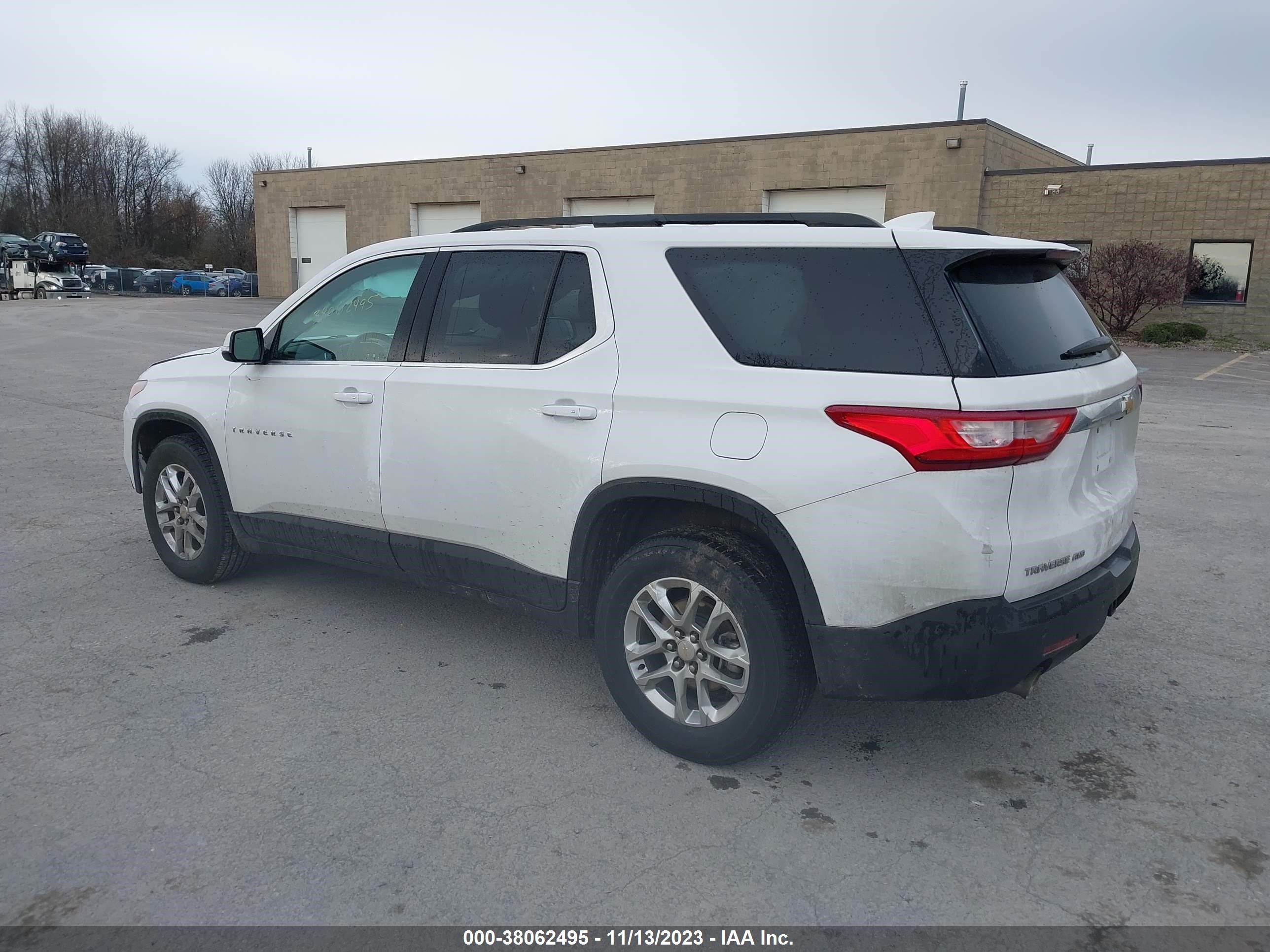 Photo 2 VIN: 1GNEVGKW6MJ108051 - CHEVROLET TRAVERSE 