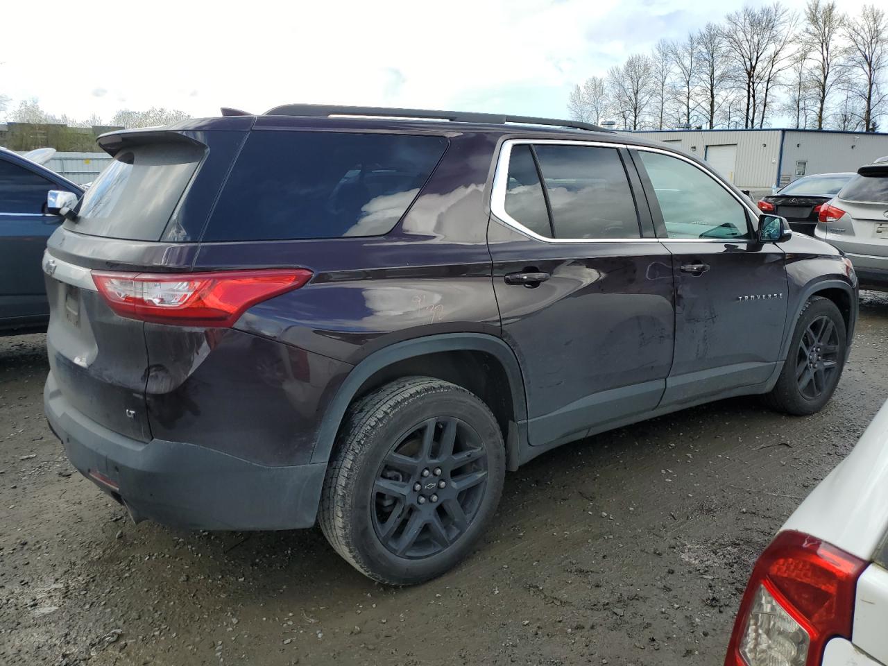 Photo 2 VIN: 1GNEVHKW0LJ168413 - CHEVROLET TRAVERSE 