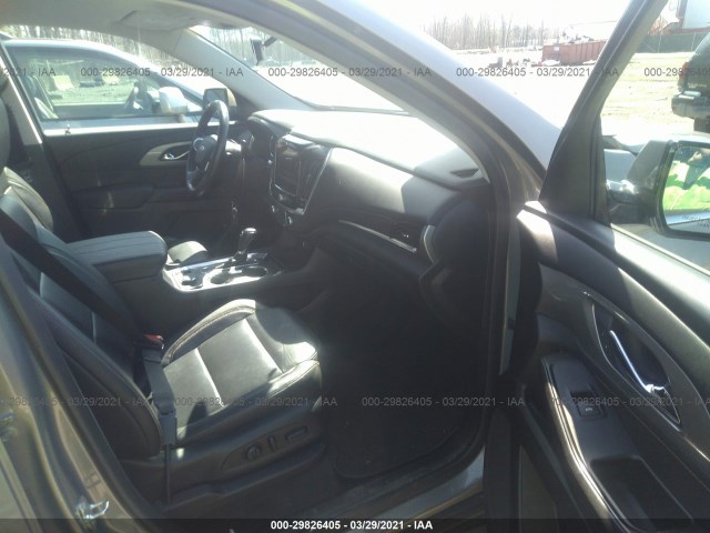 Photo 4 VIN: 1GNEVHKW1KJ243764 - CHEVROLET TRAVERSE 