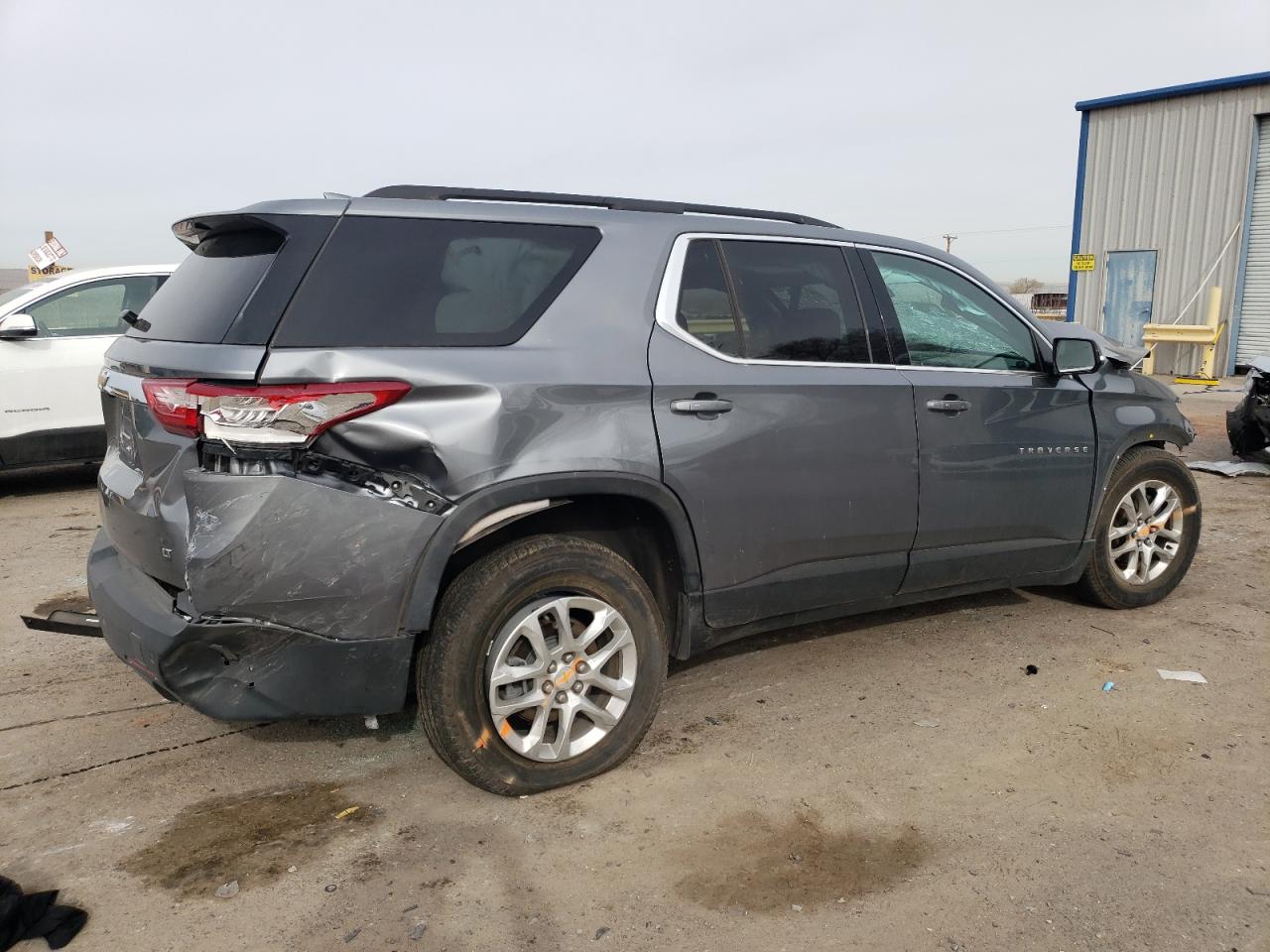 Photo 2 VIN: 1GNEVHKW1LJ270349 - CHEVROLET TRAVERSE 