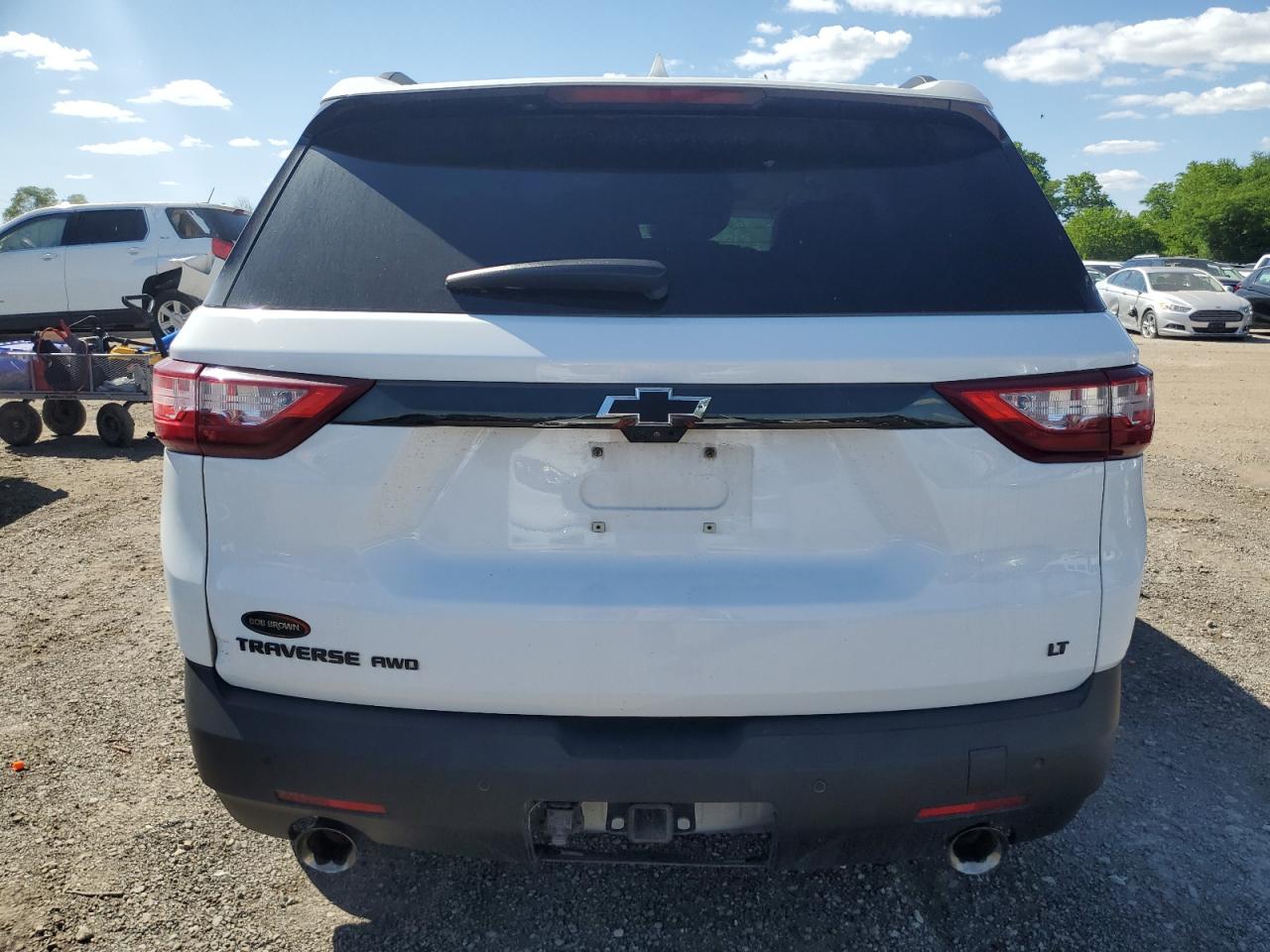 Photo 5 VIN: 1GNEVHKW2KJ156469 - CHEVROLET TRAVERSE 