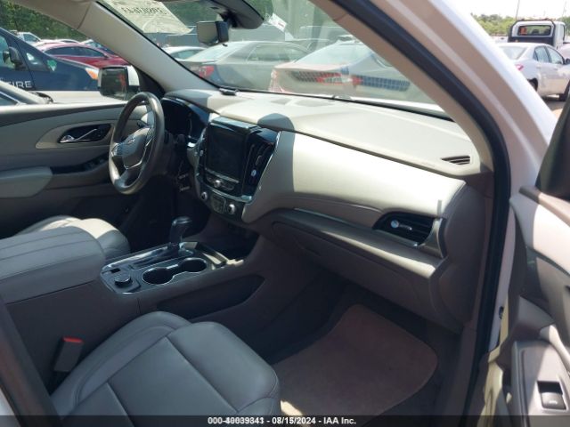 Photo 4 VIN: 1GNEVHKW3JJ183940 - CHEVROLET TRAVERSE 