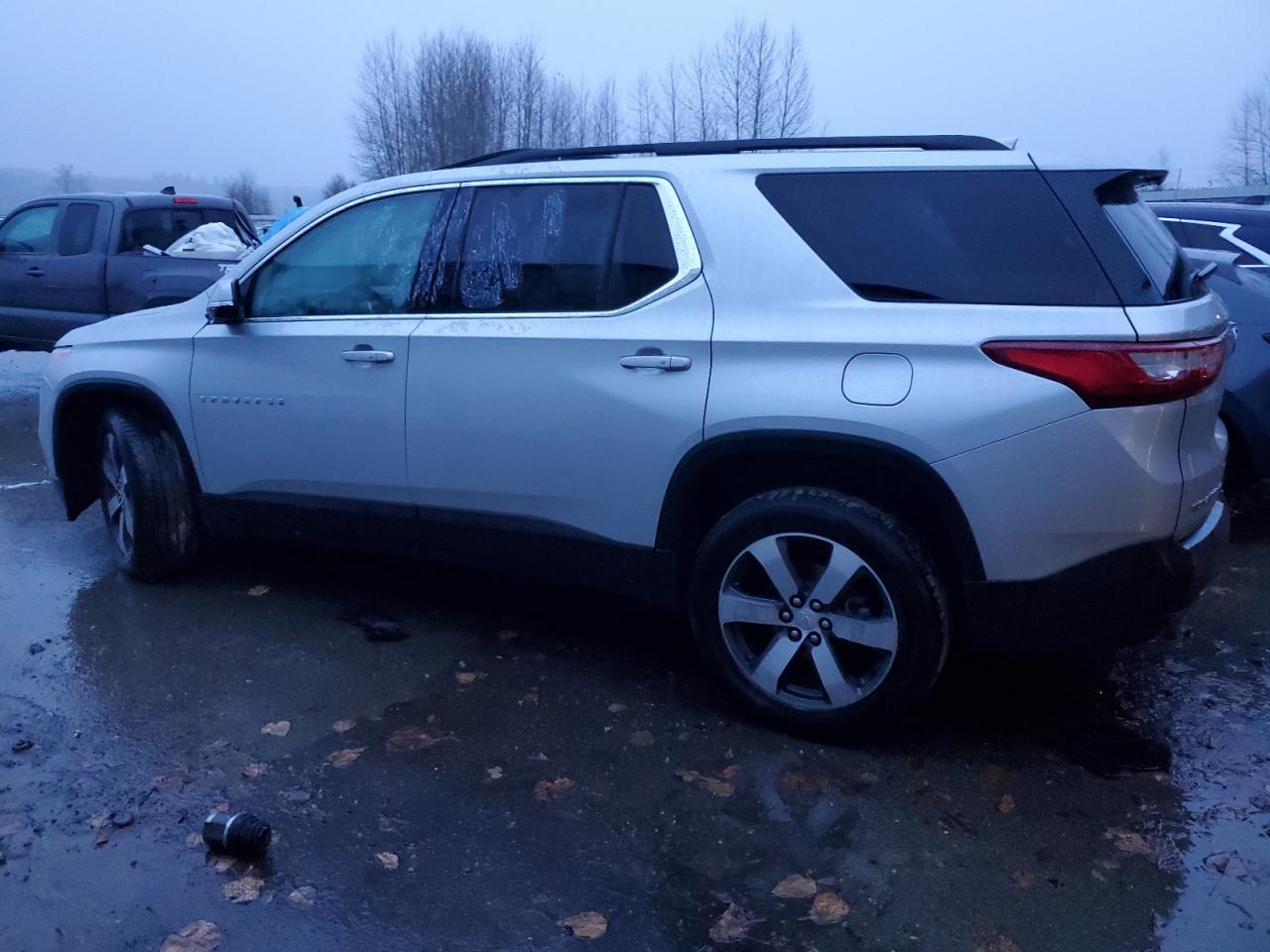 Photo 1 VIN: 1GNEVHKW4KJ257061 - CHEVROLET TRAVERSE 