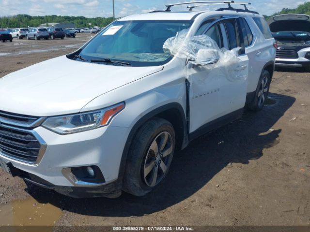 Photo 5 VIN: 1GNEVHKW5KJ253892 - CHEVROLET TRAVERSE 