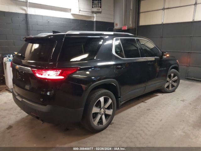 Photo 3 VIN: 1GNEVHKW7JJ274242 - CHEVROLET TRAVERSE 