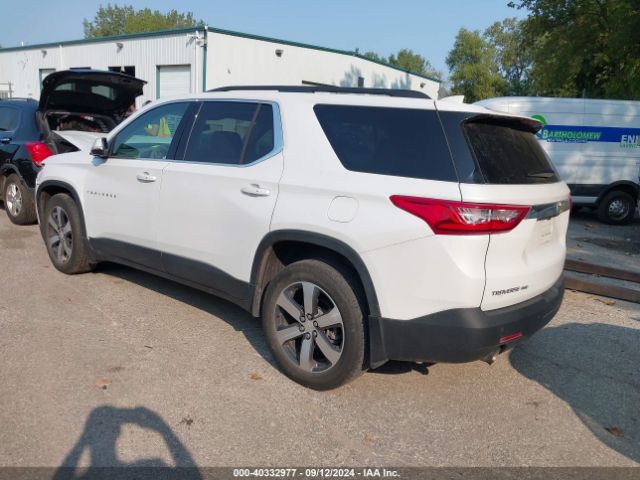 Photo 2 VIN: 1GNEVHKW9KJ257590 - CHEVROLET TRAVERSE 