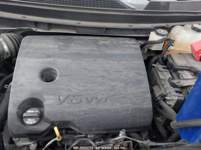 Photo 9 VIN: 1GNEVJKW5JJ228545 - CHEVROLET TRAVERSE 