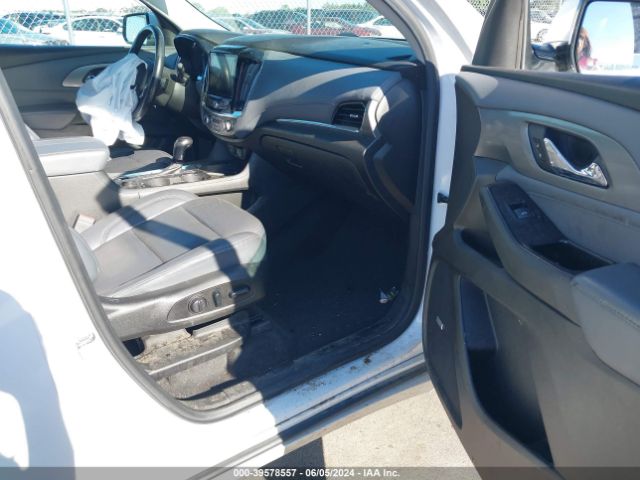 Photo 4 VIN: 1GNEVKKW3KJ130296 - CHEVROLET TRAVERSE 