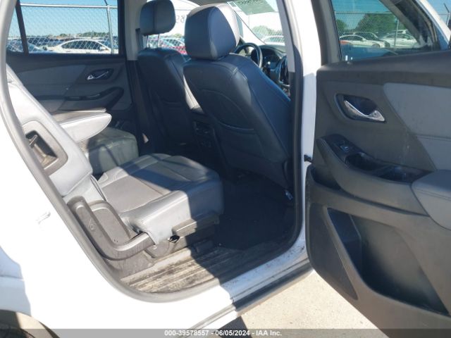 Photo 7 VIN: 1GNEVKKW3KJ130296 - CHEVROLET TRAVERSE 