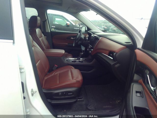 Photo 4 VIN: 1GNEVKKW6JJ108968 - CHEVROLET TRAVERSE 