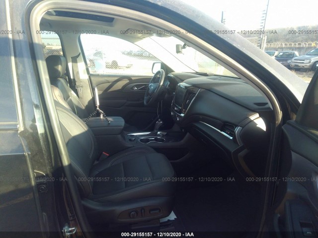 Photo 4 VIN: 1GNEVKKW6KJ258886 - CHEVROLET TRAVERSE 