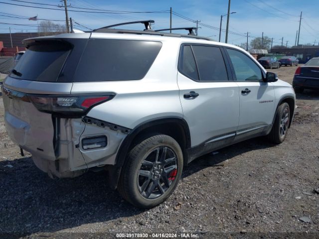 Photo 3 VIN: 1GNEVKKW6KJ266454 - CHEVROLET TRAVERSE 