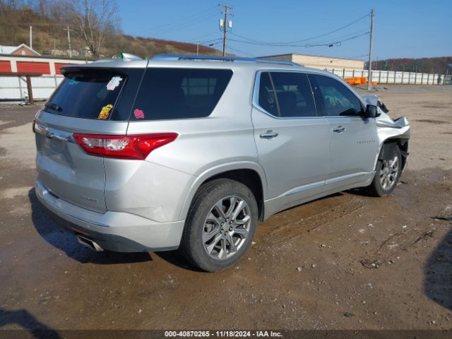 Photo 3 VIN: 1GNEVKKW6KJ301624 - CHEVROLET TRAVERSE 