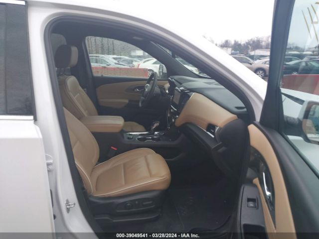 Photo 4 VIN: 1GNEVKKW6NJ185989 - CHEVROLET TRAVERSE 