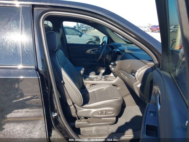 Photo 4 VIN: 1GNEVKKW8NJ180759 - CHEVROLET TRAVERSE 