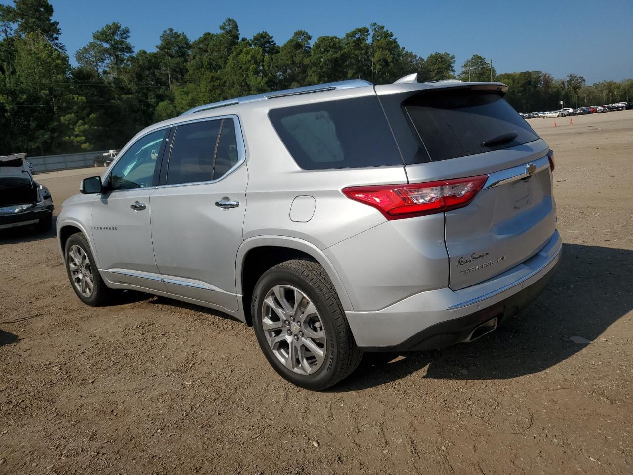 Photo 1 VIN: 1GNEVKKW9MJ153438 - CHEVROLET TRAVERSE 