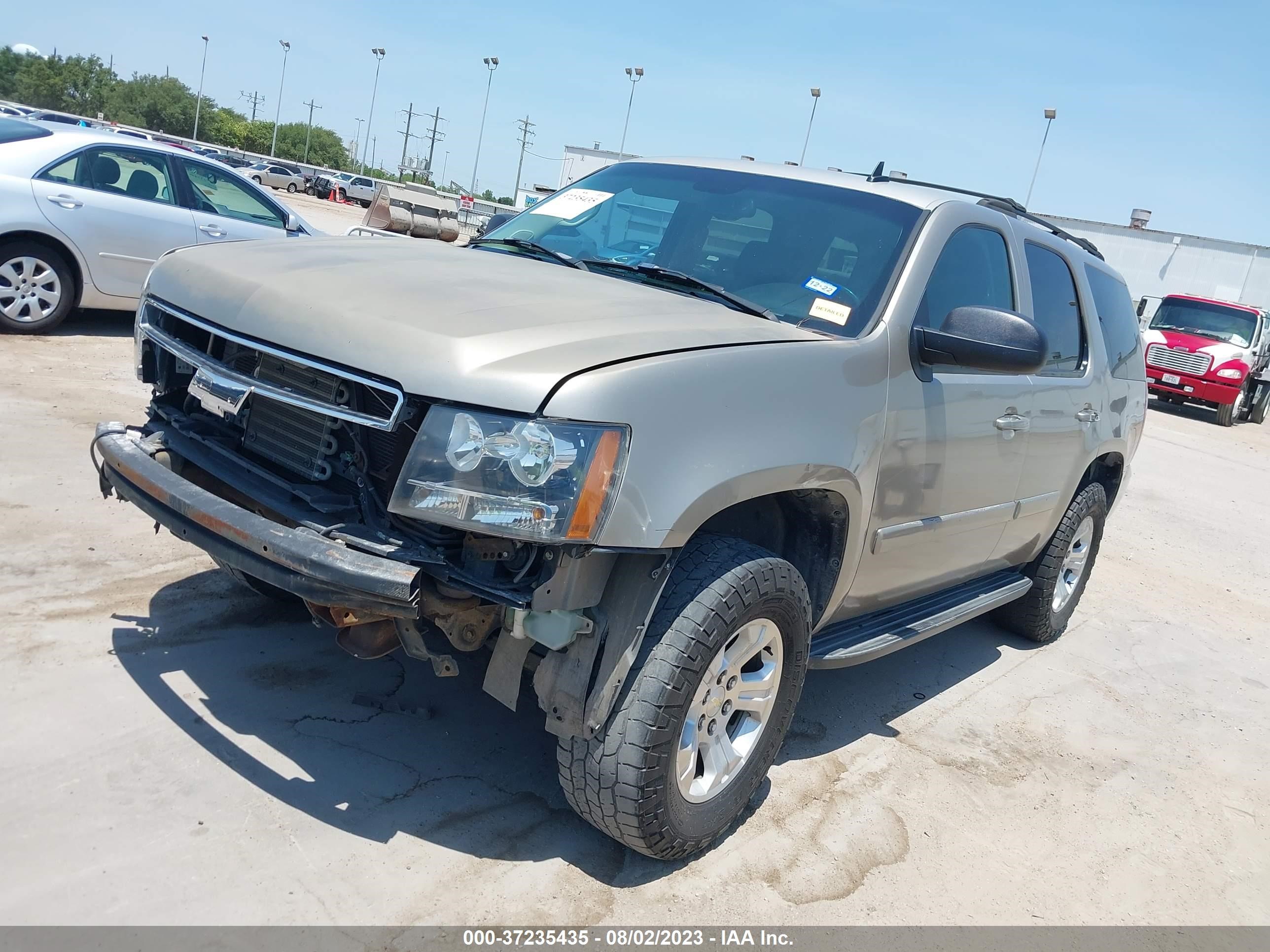 Photo 1 VIN: 1GNFC13007R204040 - CHEVROLET TAHOE 