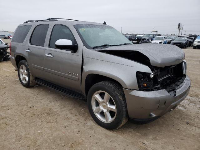 Photo 3 VIN: 1GNFC13008R195017 - CHEVROLET TAHOE 