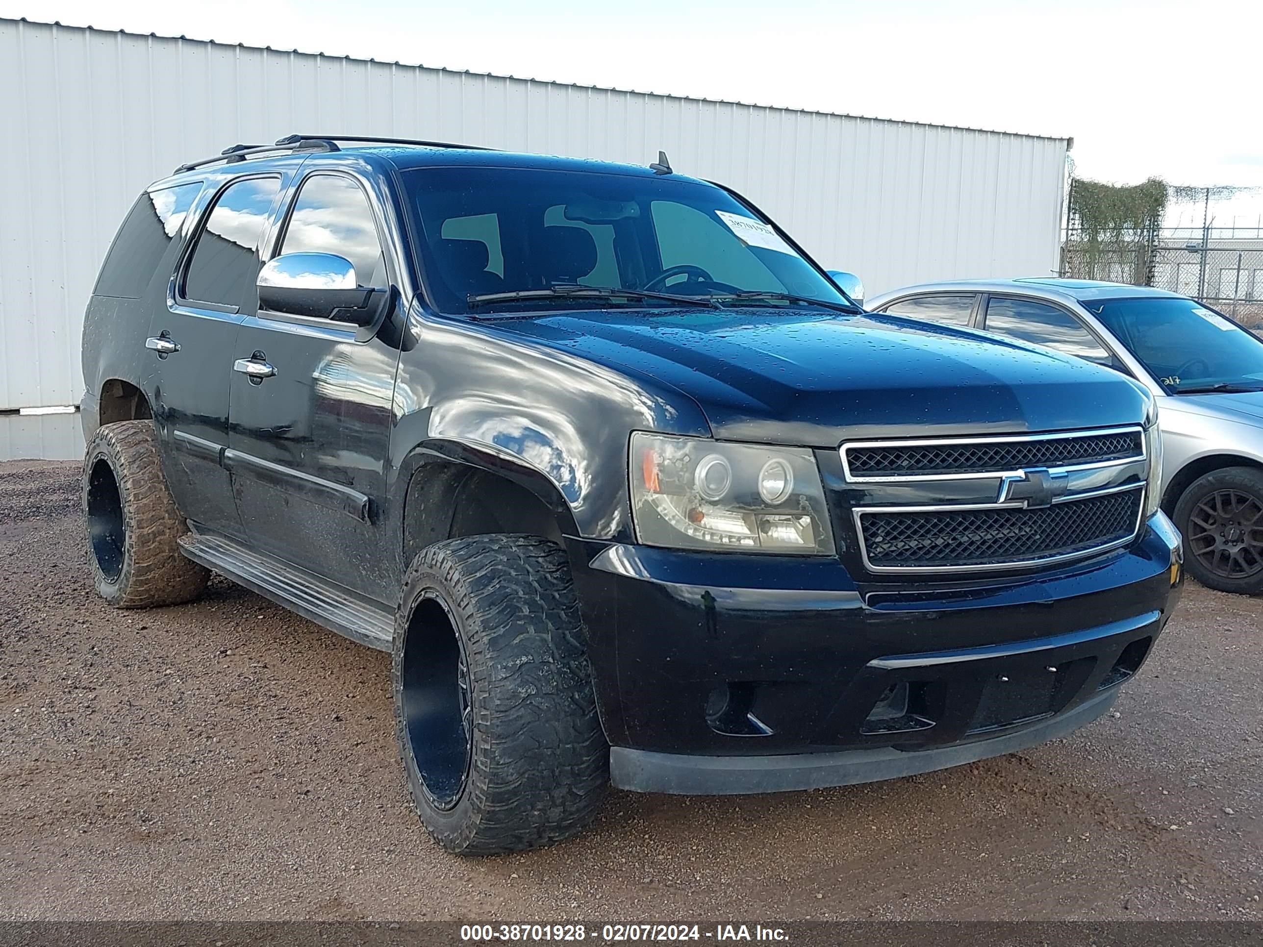 Photo 0 VIN: 1GNFC13017R333453 - CHEVROLET TAHOE 