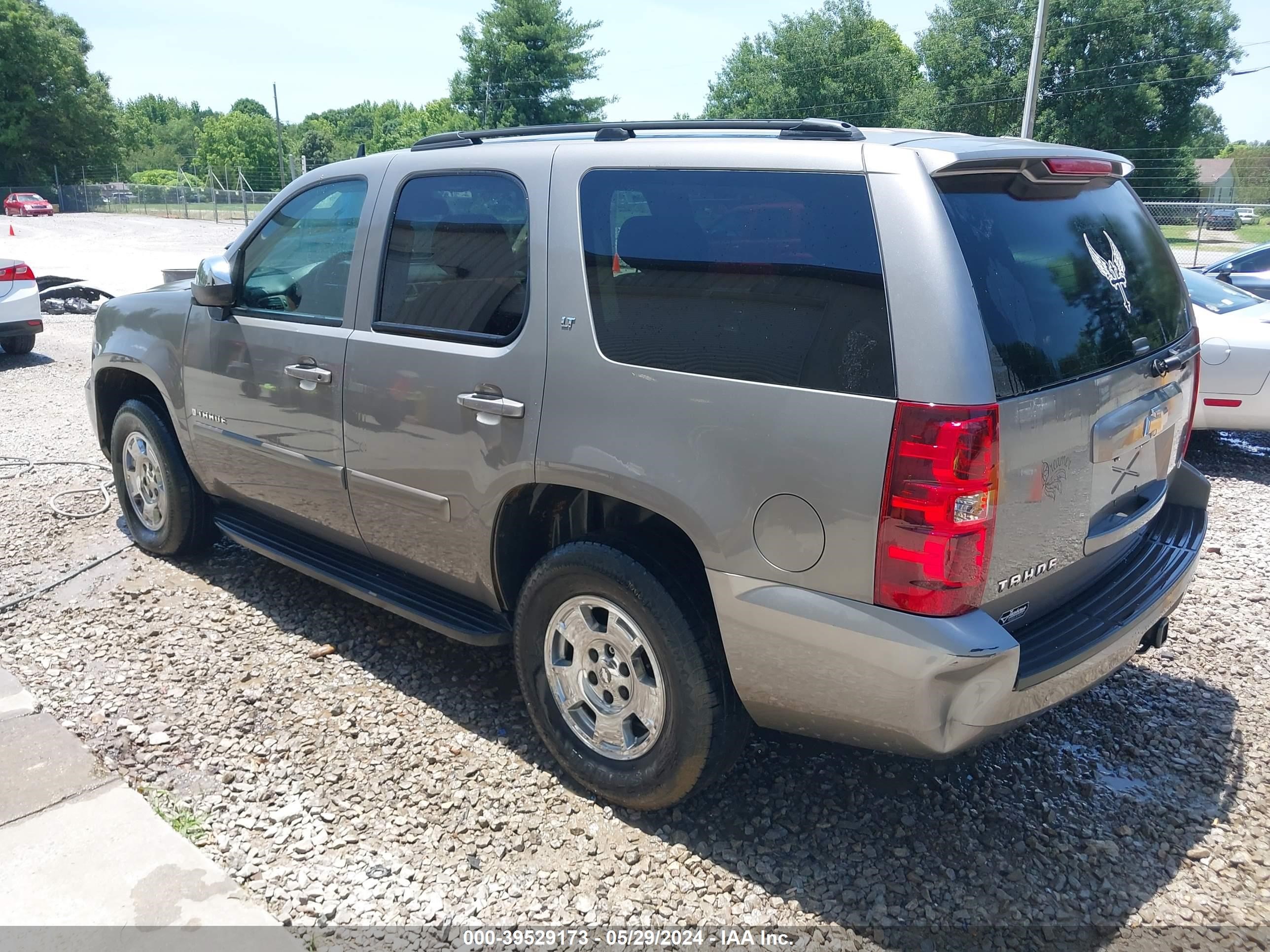 Photo 2 VIN: 1GNFC13018J199298 - CHEVROLET TAHOE 