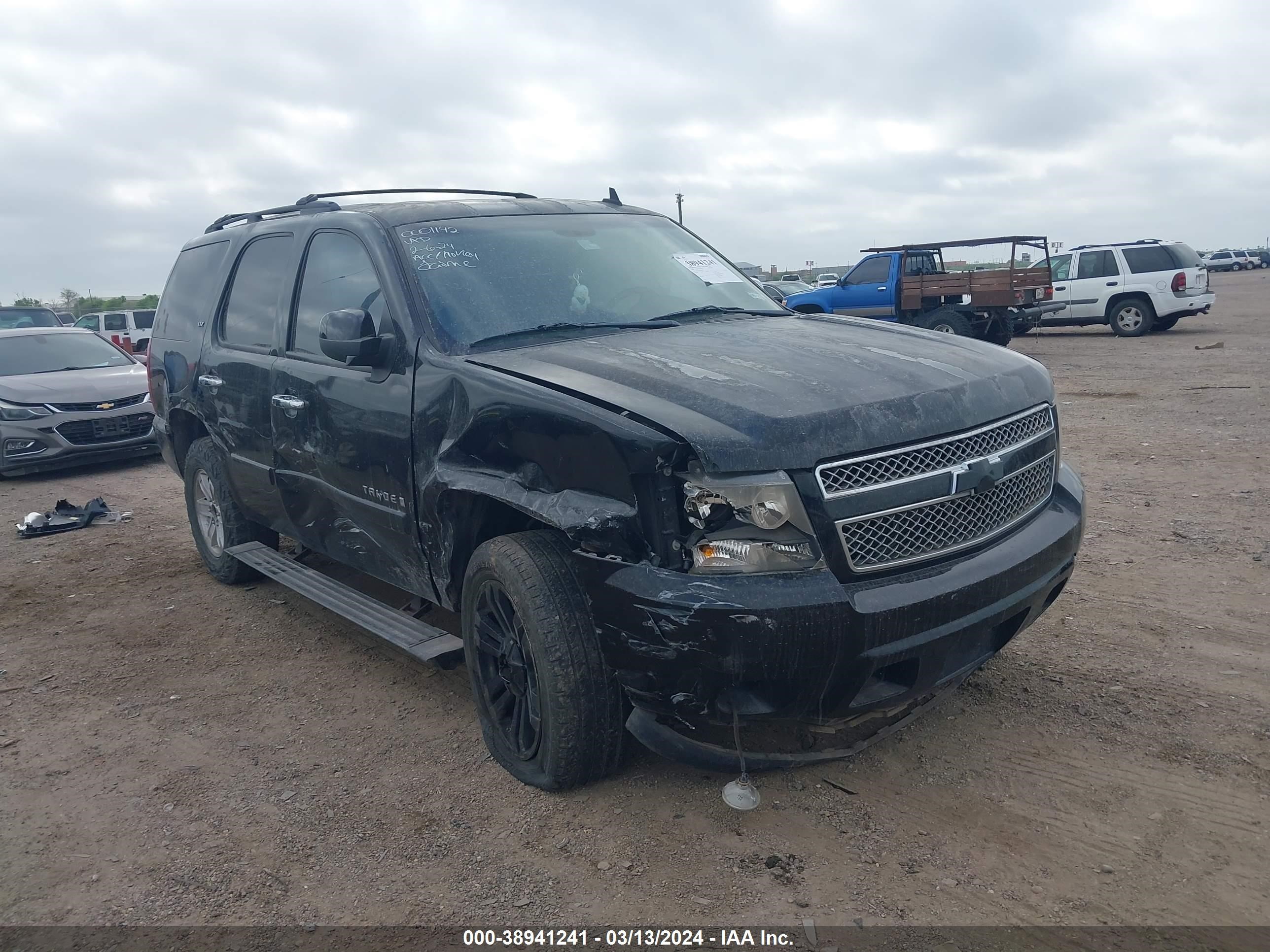 Photo 0 VIN: 1GNFC13018J218657 - CHEVROLET TAHOE 