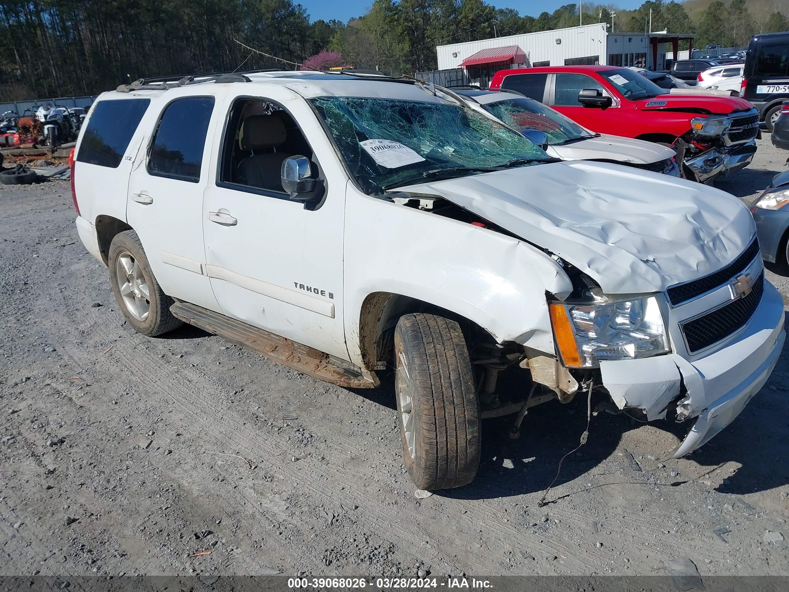 Photo 5 VIN: 1GNFC13037J225205 - CHEVROLET TAHOE 