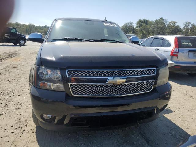 Photo 4 VIN: 1GNFC13038R117671 - CHEVROLET TAHOE 